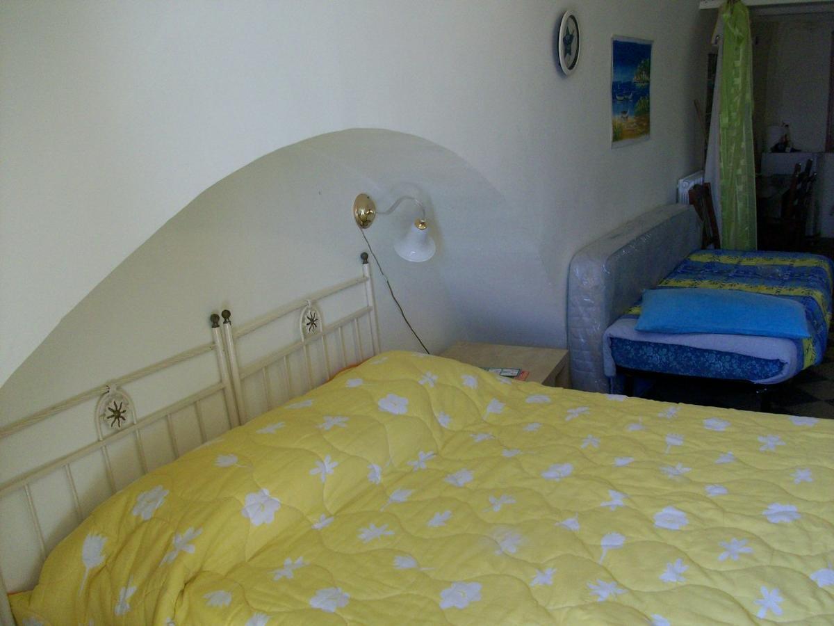 Parking Included Bed & Breakfast มาเตรา ภายนอก รูปภาพ