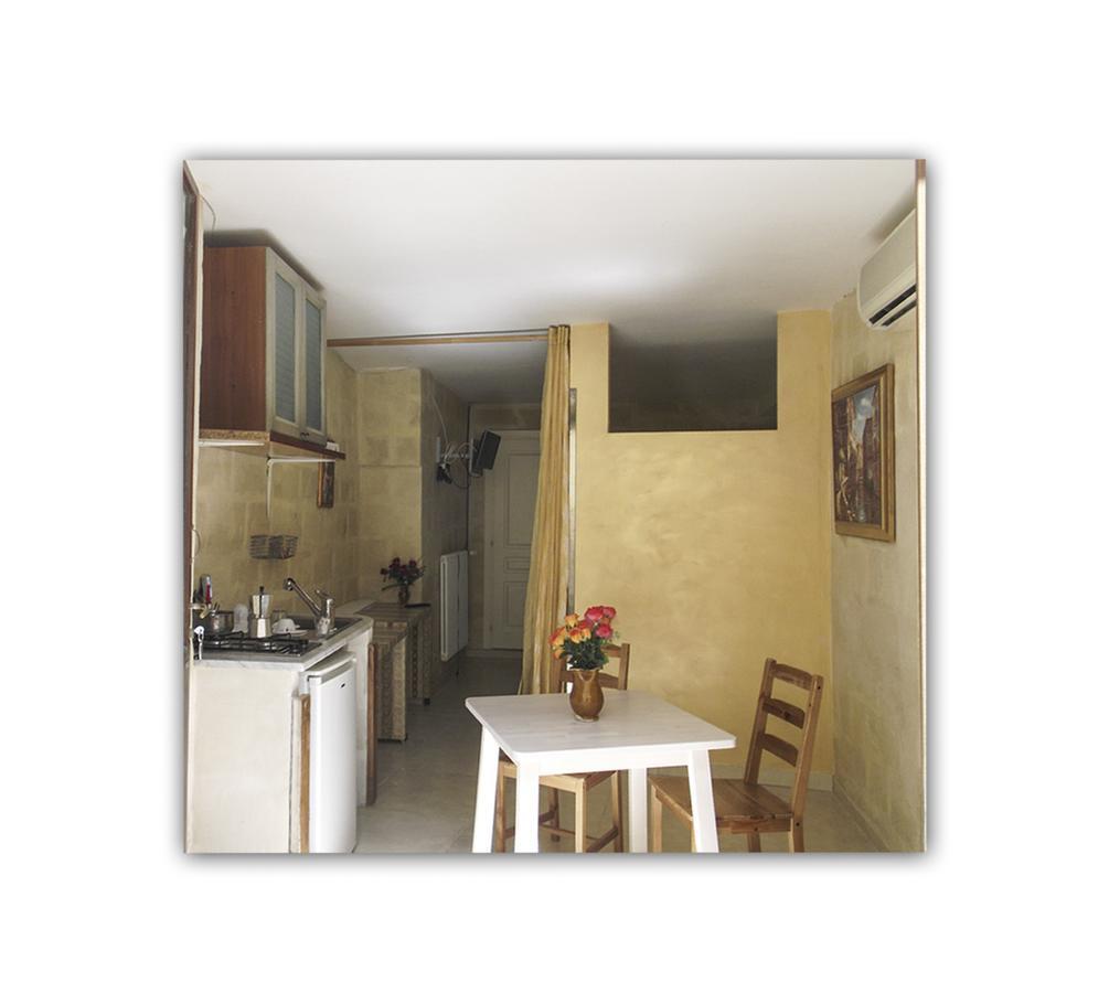 Parking Included Bed & Breakfast มาเตรา ภายนอก รูปภาพ
